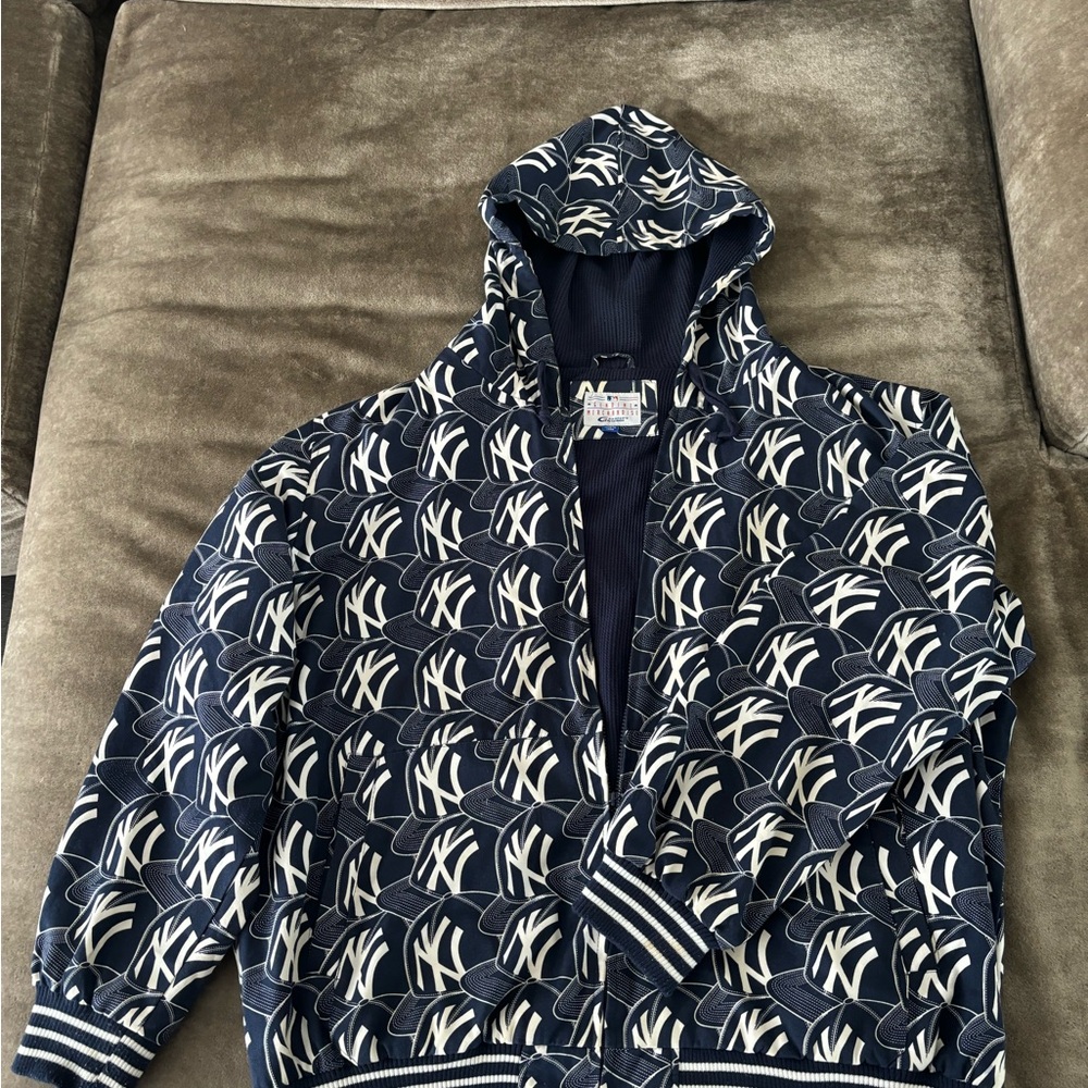 Navy Blue Jacket - Picture 2 of 4